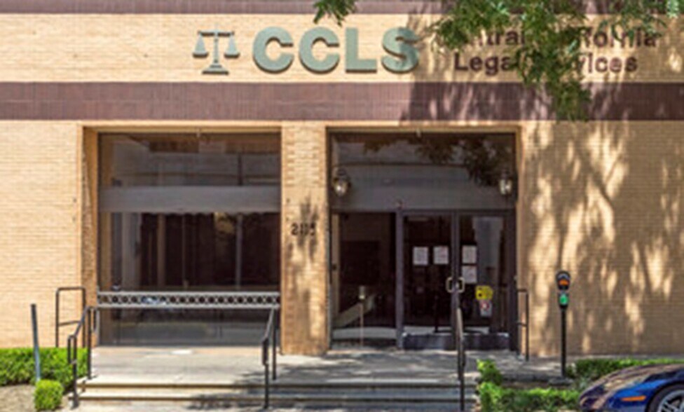 906-910 Van Ness Ave, Fresno, CA à vendre - Photo du bâtiment - Image 2 de 9