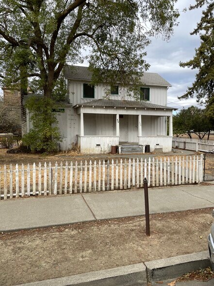 534 Johnston St, Woodland, CA à vendre - Photo du bâtiment - Image 3 de 13