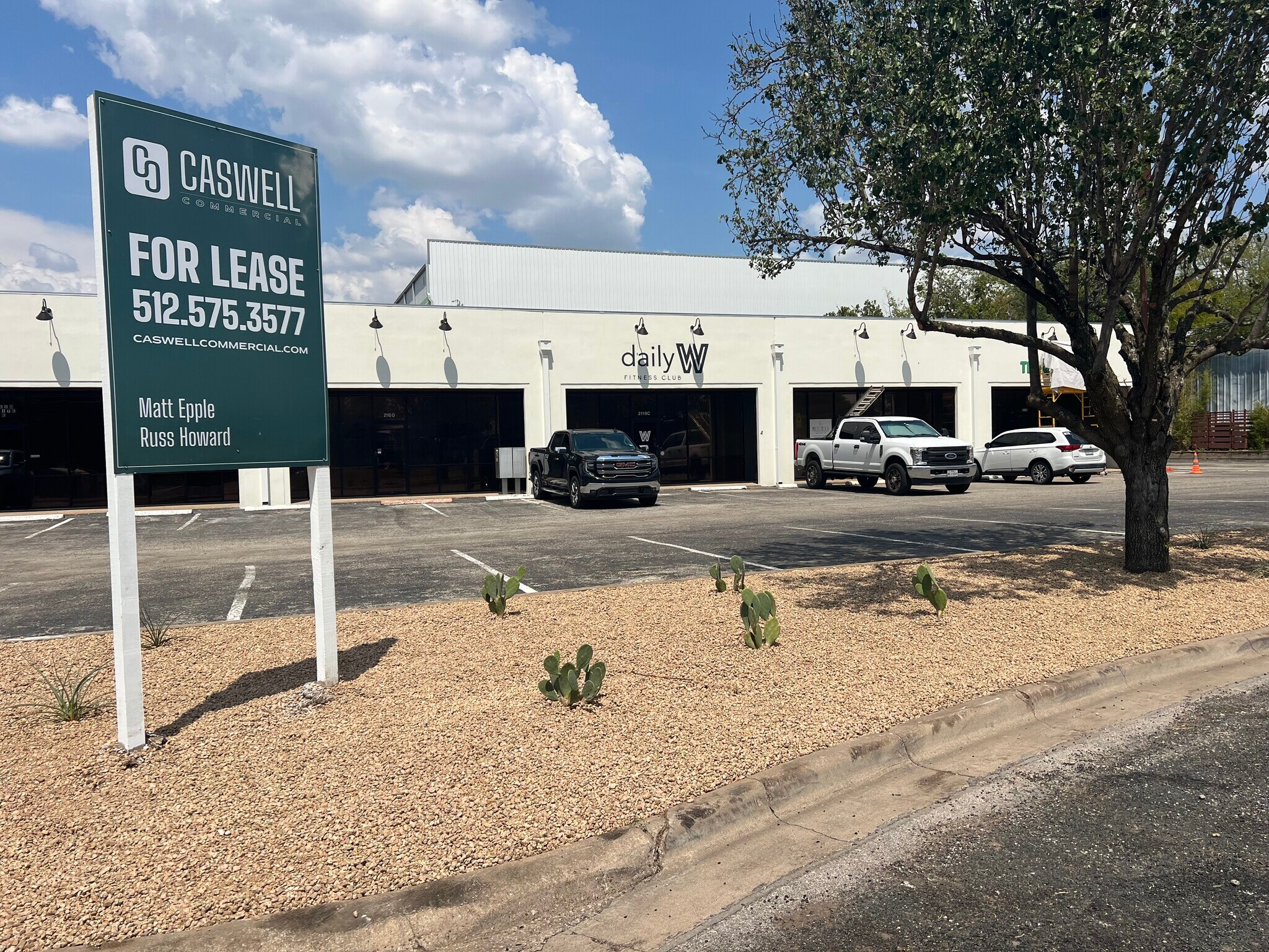 2110 Whitehorse Trl, Austin, TX à louer Photo du bâtiment- Image 1 de 3