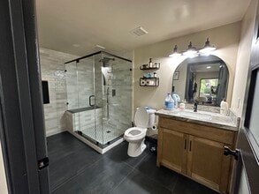 31524 Railroad Canyon Rd, Canyon Lake, CA for lease Interior Photo- Image 2 of 11