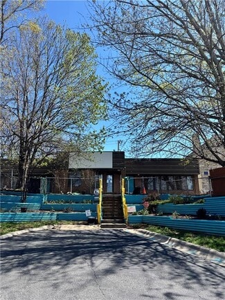 More details for 2939 Cherry St, Kansas City, MO - Specialty for Sale