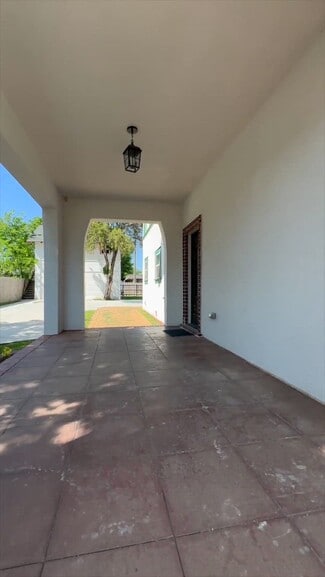 Plus de détails pour 1314 N 15th St, Waco, TX - Commerce de détail à vendre