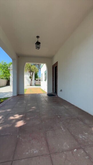 Plus de détails pour 1314 N 15th St, Waco, TX - Commerce de détail à vendre