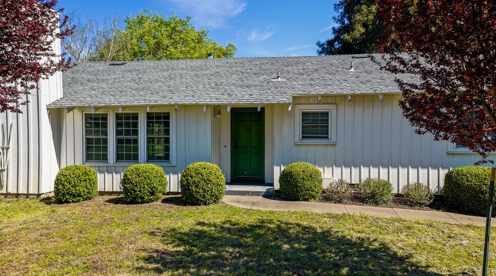 22666 Broadway, Sonoma, CA à vendre - Photo du bâtiment - Image 2 de 9
