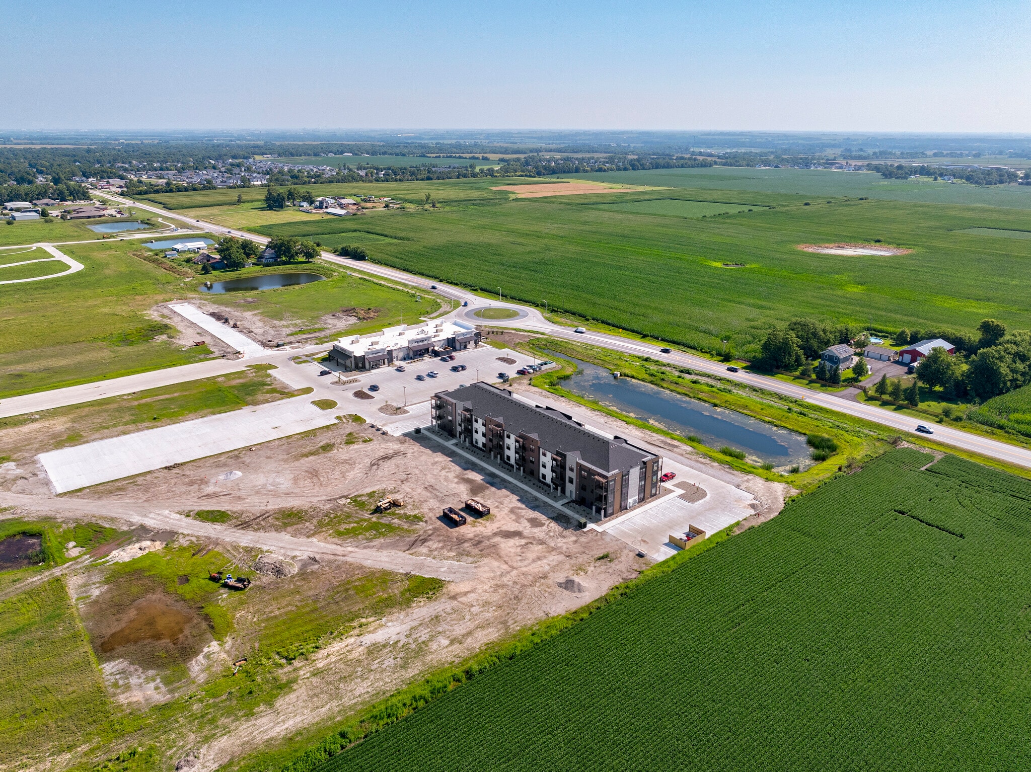 215 Snyder Dr, Huxley, IA for sale Primary Photo- Image 1 of 18