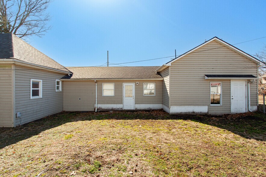 406 S Main St, Archie, MO à vendre - Photo du bâtiment - Image 3 de 19
