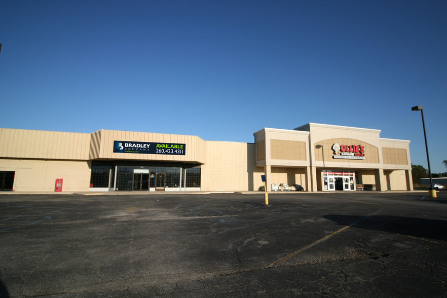 2008-2010 N Wayne St, Angola, IN for sale - Building Photo - Image 1 of 1