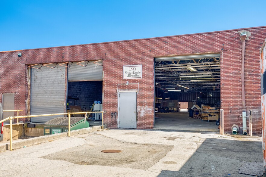 2-4 Terminal Rd, West Hempstead, NY for sale - Building Photo - Image 1 of 1