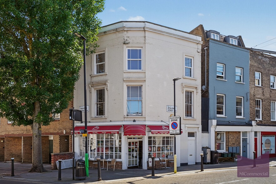 59 Grafton Rd, Londres à vendre - Photo du bâtiment - Image 2 de 4