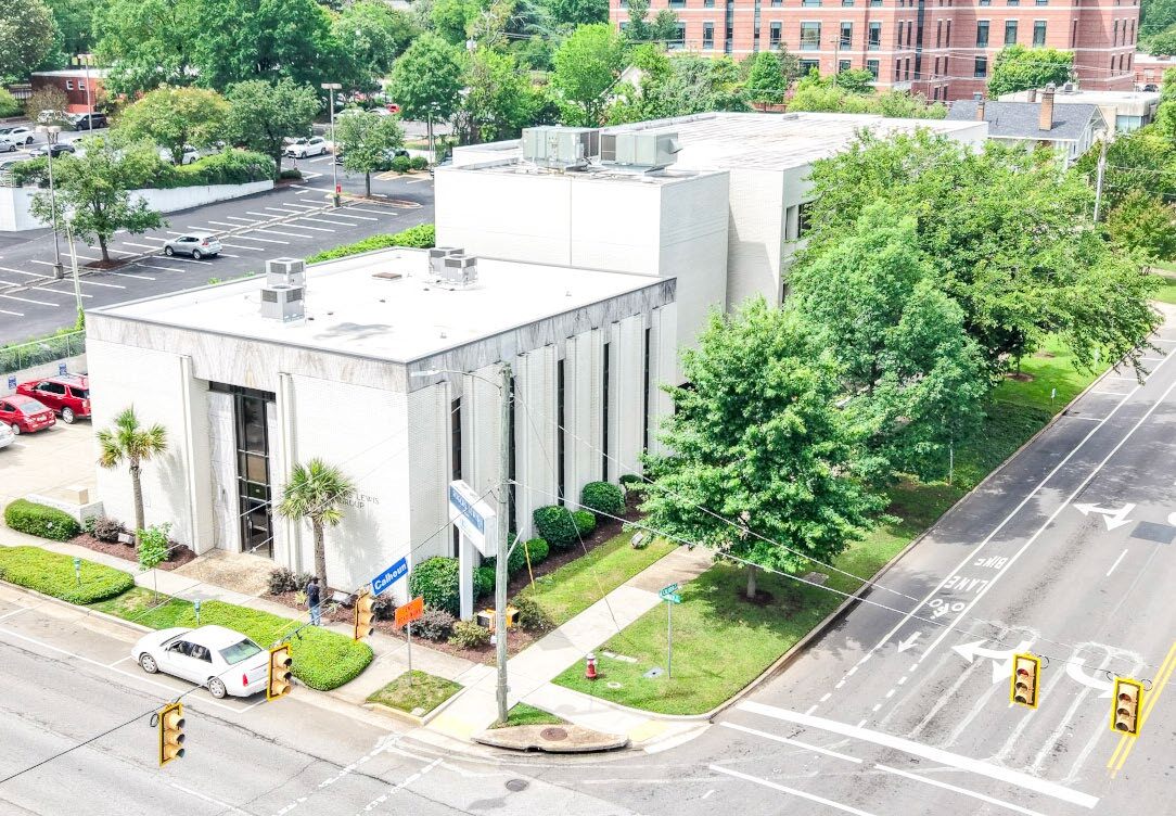 1022 Calhoun St, Columbia, SC à louer Photo du bâtiment- Image 1 de 8