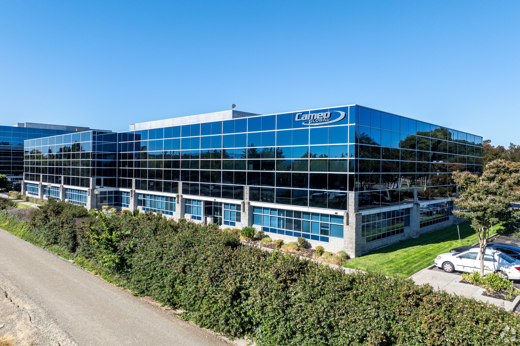 4683 Chabot Dr, Pleasanton, CA for lease Building Photo- Image 1 of 7