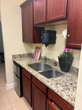 1656 S Volusia Ave, Orange City, FL for sale Interior Photo- Image 2 of 8