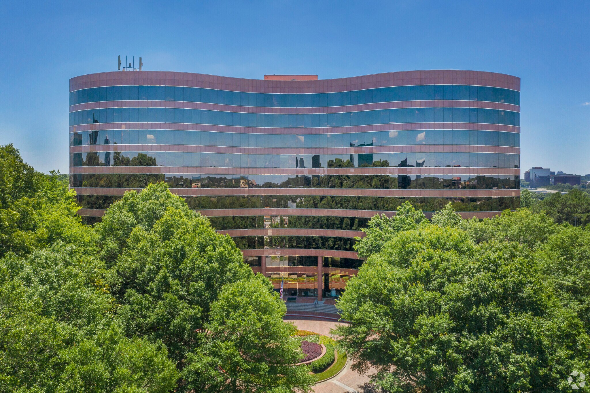 1000 Parkwood Cir SE, Atlanta, GA à louer Photo du bâtiment- Image 1 de 12
