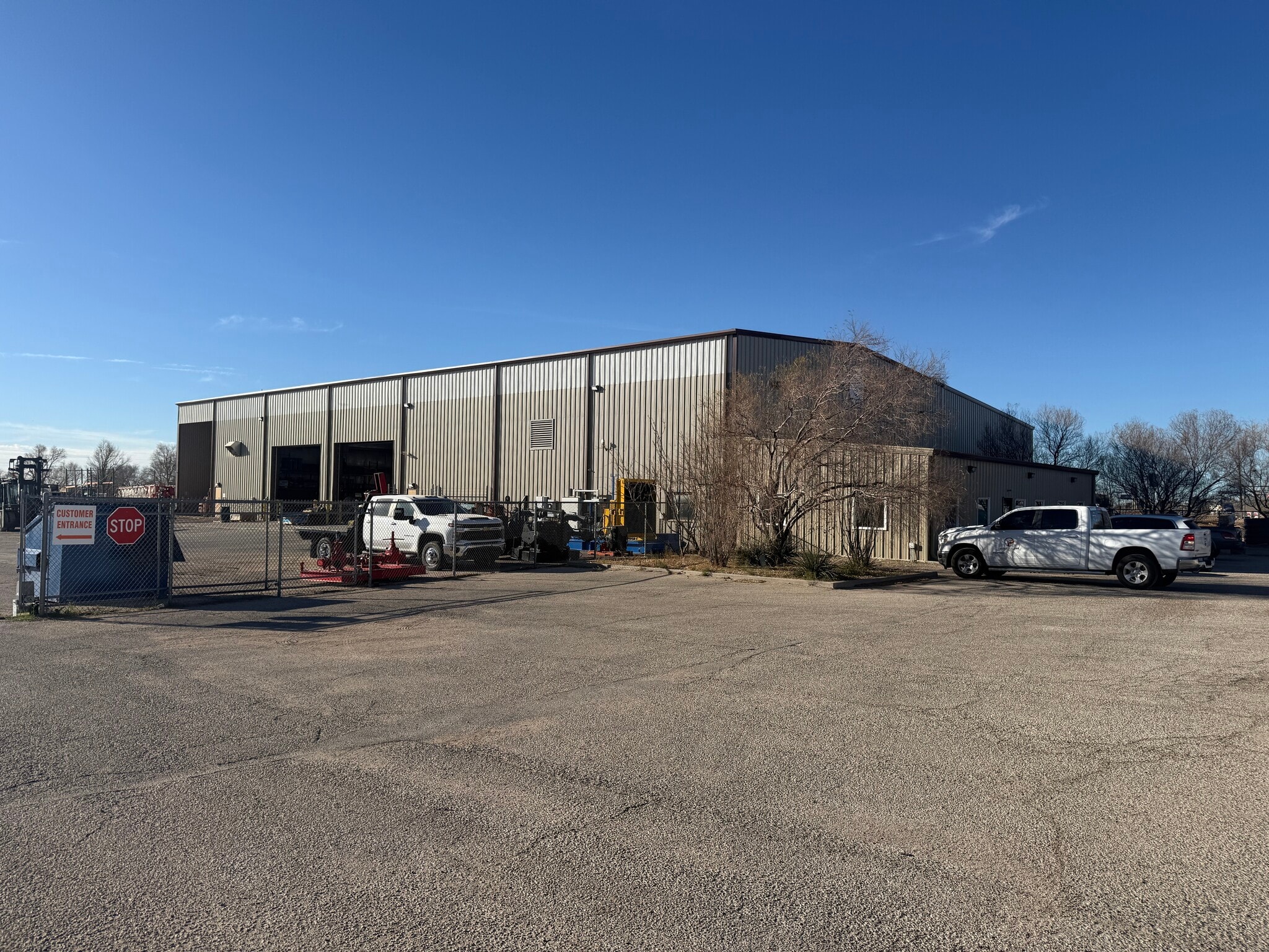3209 W Industrial Ave, Midland, TX for lease Interior Photo- Image 1 of 1