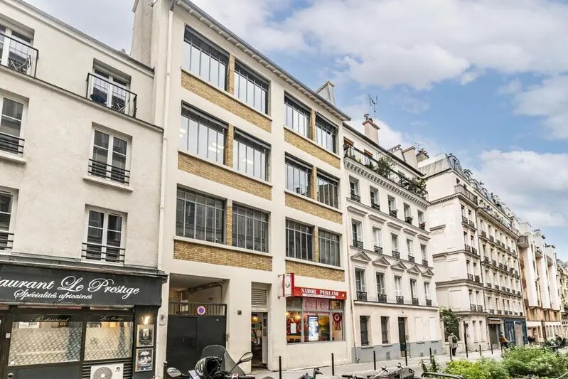 13 Rue Dautancourt, Paris à vendre - Photo du bâtiment - Image 1 de 8