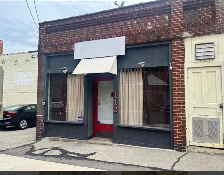 112 New Castle St, Butler, PA for lease - Building Photo - Image 1 of 7