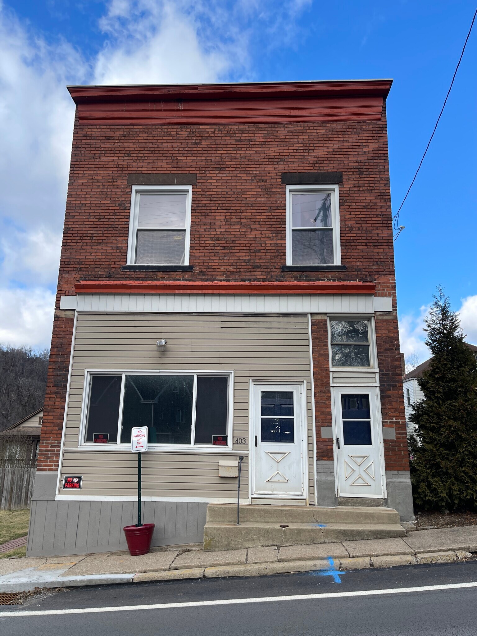 403 Wall Ave, Wall, PA à vendre Photo du bâtiment- Image 1 de 1