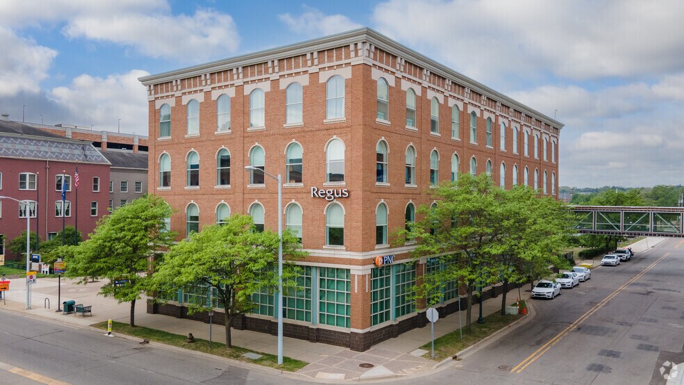 245-251 N Rose St, Kalamazoo, MI à louer - Photo du bâtiment - Image 2 de 2