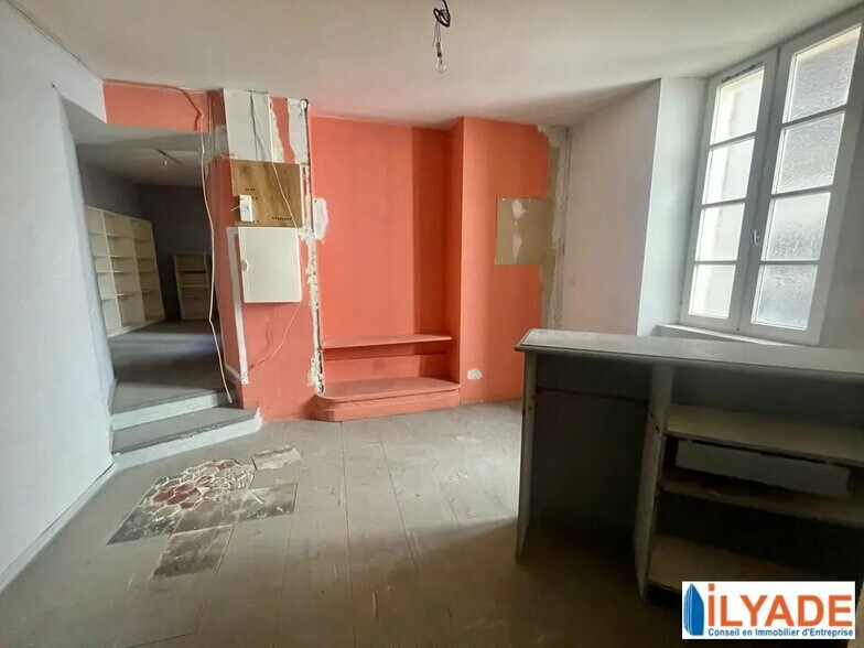 8 Rue Saint Saens, Marseille à louer - Photo du bâtiment - Image 2 de 9