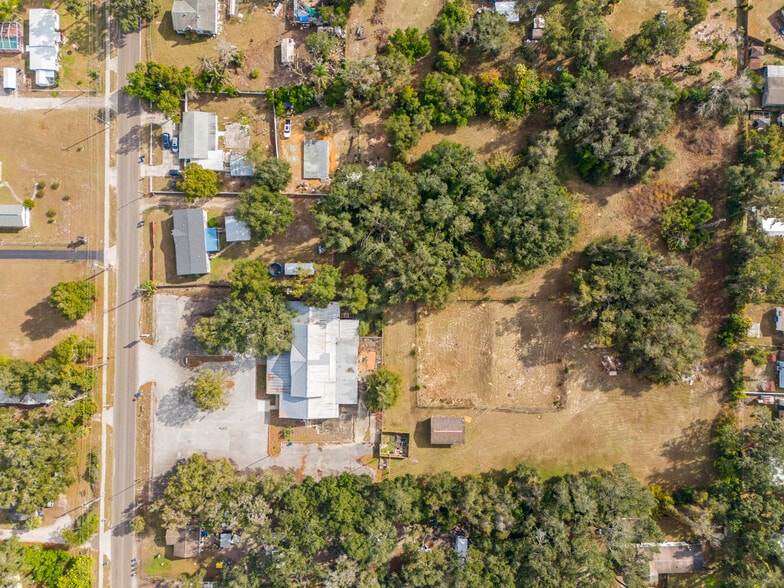 10511 Main St, Thonotosassa, FL for sale - Building Photo - Image 1 of 9