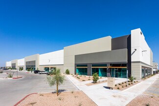 Plus de détails pour E Ray Rd, Mesa, AZ - Industriel à louer