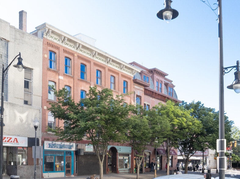 2-8 N Broad St, Trenton, NJ à vendre - Photo du bâtiment - Image 3 de 6