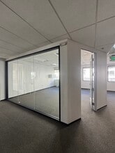 415 Broadway, San Diego, CA à louer Photo intérieure- Image 1 de 5