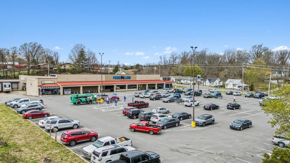 1224 Old Gallatin Rd, Scottsville, KY for sale - Building Photo - Image 2 of 4