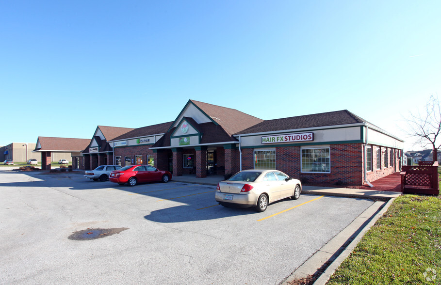 600 8th St SW, Altoona, IA for lease - Primary Photo - Image 1 of 3