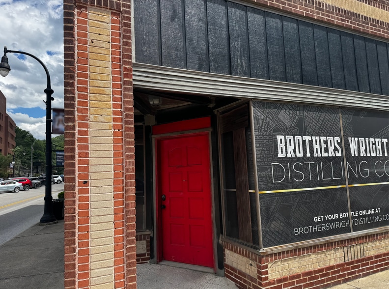 122 2nd St, Pikeville, KY for sale - Building Photo - Image 3 of 7