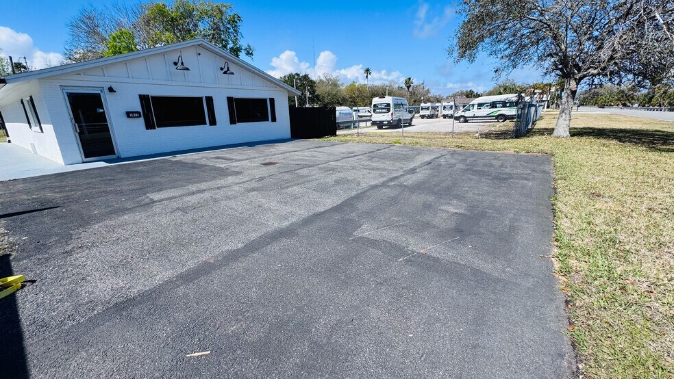 1012 N Nova Rd, Daytona Beach, FL à vendre - Photo du bâtiment - Image 2 de 20