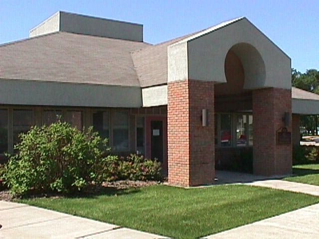 3130 Windsor Ct, Elkhart, IN for lease - Building Photo - Image 1 of 2