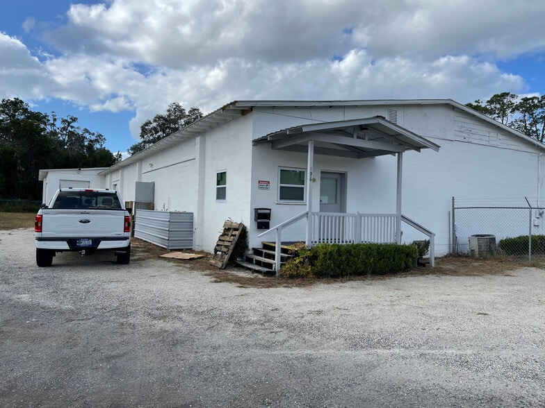 196 NE Chestnut Ave, Lake City, FL for sale - Building Photo - Image 2 of 21