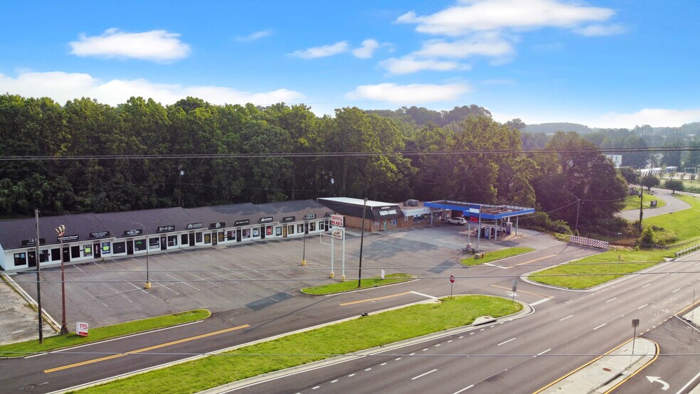 720-742 McFarland Blvd, Northport, AL à louer - Photo du bâtiment - Image 2 de 7