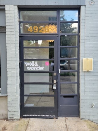 Plus de détails pour 4926 Wisconsin Ave NW, Washington, DC - Bureau/Commerce de détail à louer