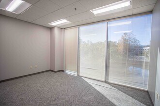 258 Southhall Ln, Maitland, FL for lease Interior Photo- Image 2 of 5