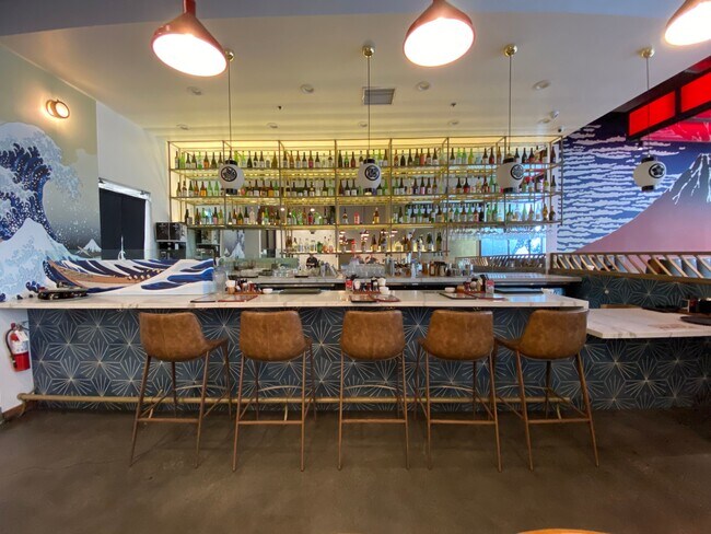 Plus de détails pour 770 S Grand Ave, Los Angeles, CA - Commerce de détail à louer