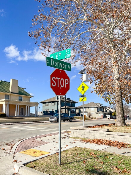 1521 S Denver Ave, Tulsa, OK for sale - Building Photo - Image 3 of 20