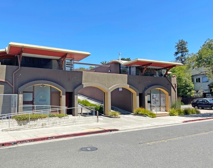 1841-1847 Berkeley Way, Berkeley, CA à louer - Photo du bâtiment - Image 3 de 37