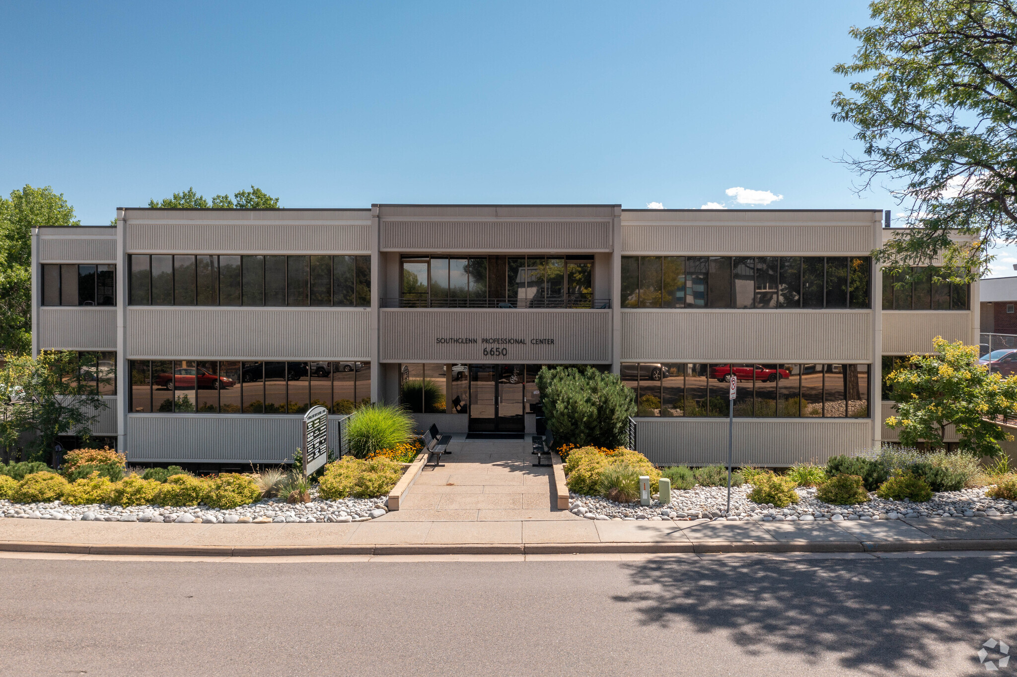 6650 S Vine St, Centennial, CO for sale Primary Photo- Image 1 of 11