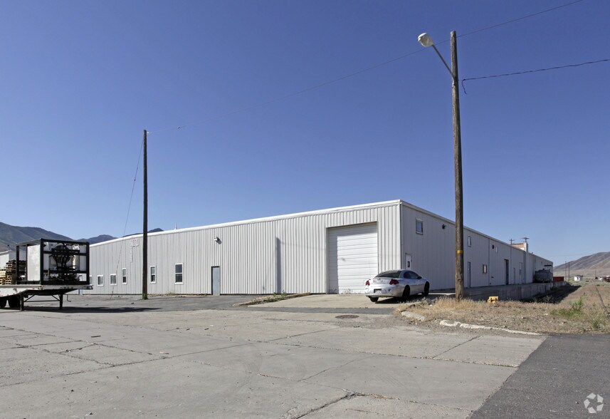 1865 W D Ave, Tooele, UT for lease - Building Photo - Image 2 of 2