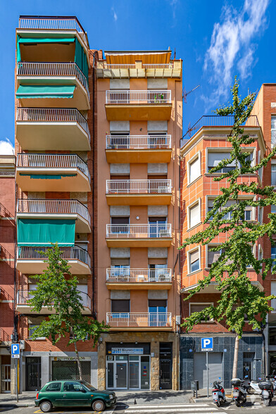 Multi-résidentiel dans Barcelona, BAR à vendre - Photo principale - Image 1 de 1