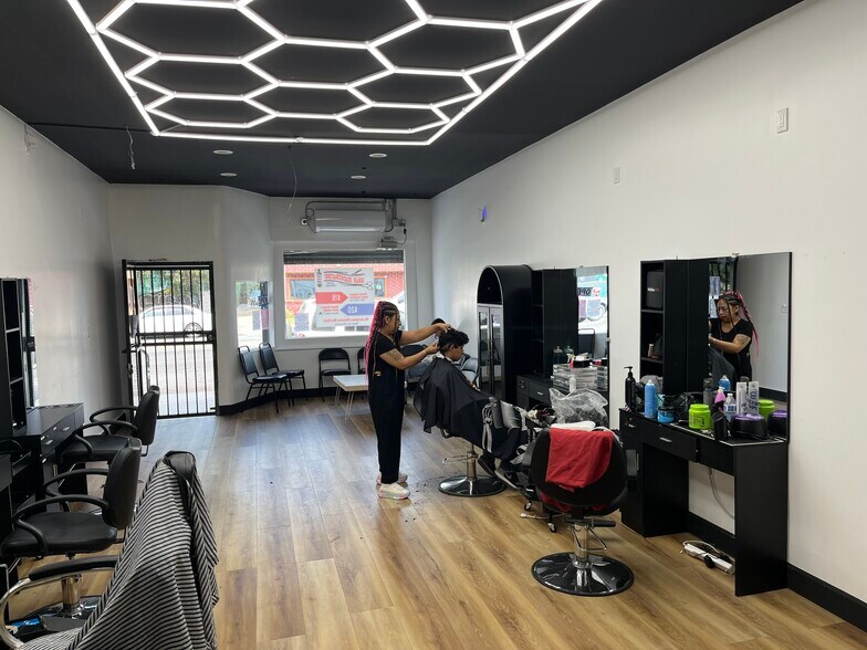 6032 S Vermont Ave, Los Angeles, CA for lease - Building Photo - Image 2 of 6