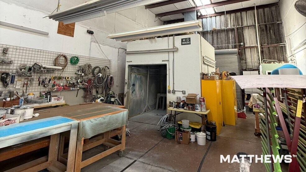 3754 Domestic Ave, Naples, FL à louer - Photo du bâtiment - Image 2 de 3