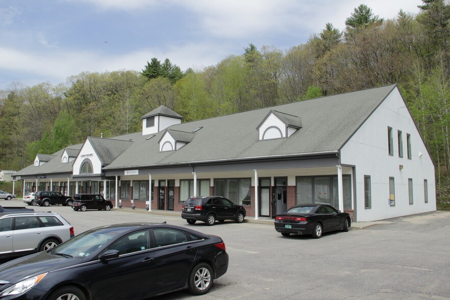 640 Marlboro St, Keene, NH à vendre - Photo du bâtiment - Image 3 de 5