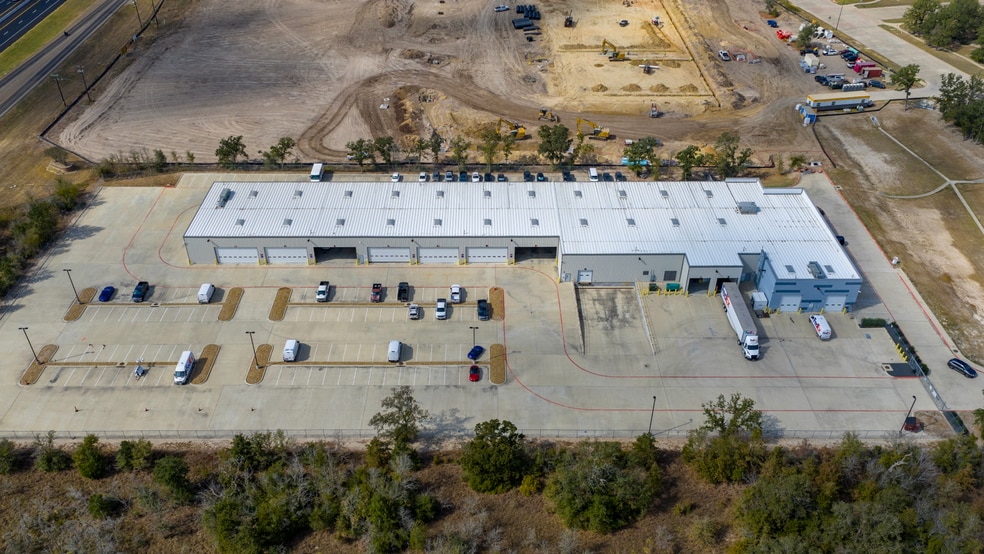 4952 Lakeway Dr, College Station, TX à vendre - Photo du bâtiment - Image 2 de 4