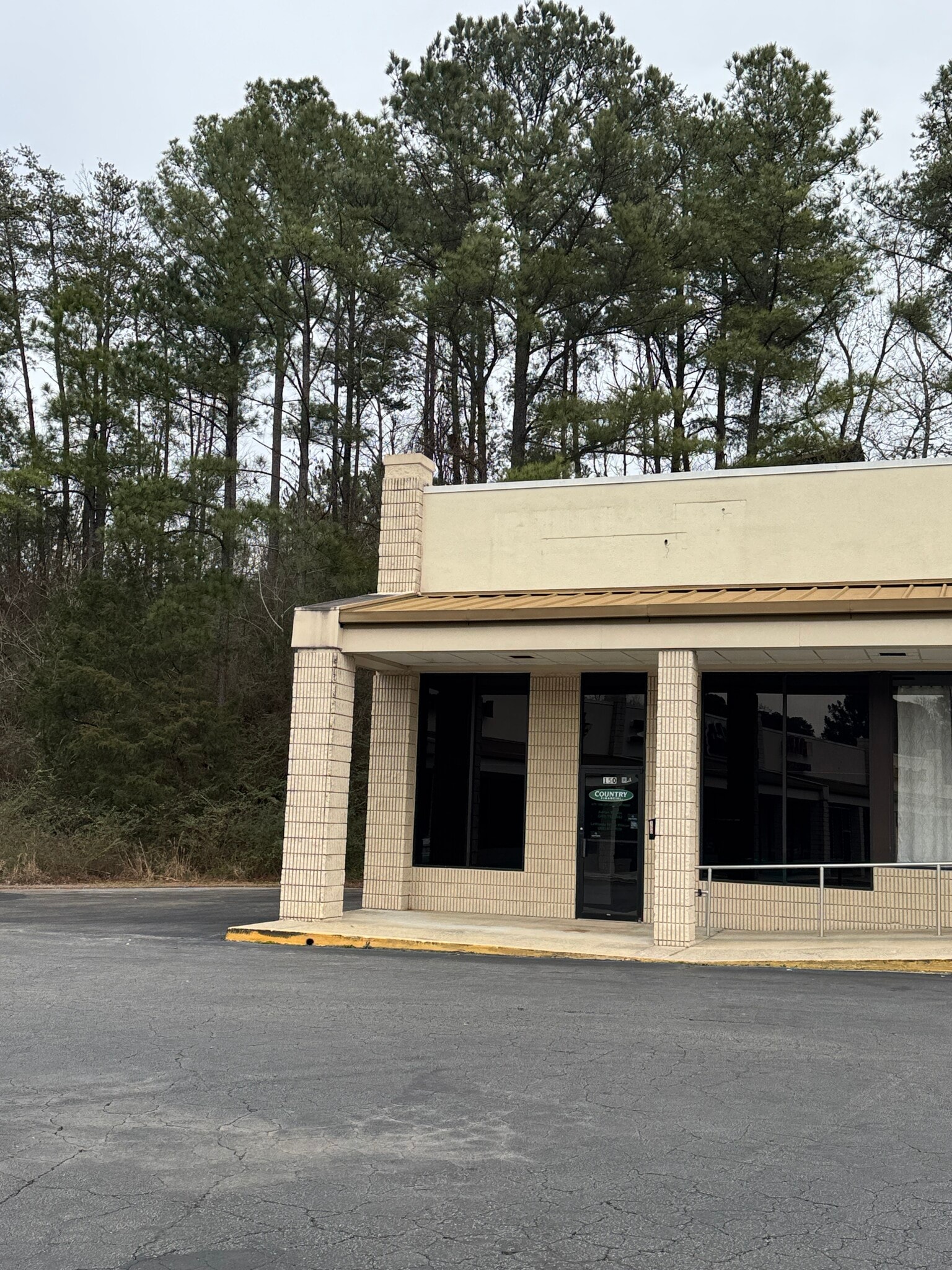 104-168 River Square Plz, Bessemer, AL for lease Building Photo- Image 1 of 1