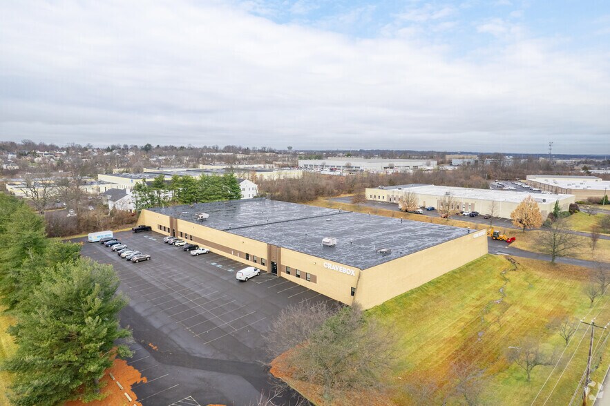 1370 Welsh Rd, North Wales, PA à louer - Aérien - Image 2 de 19