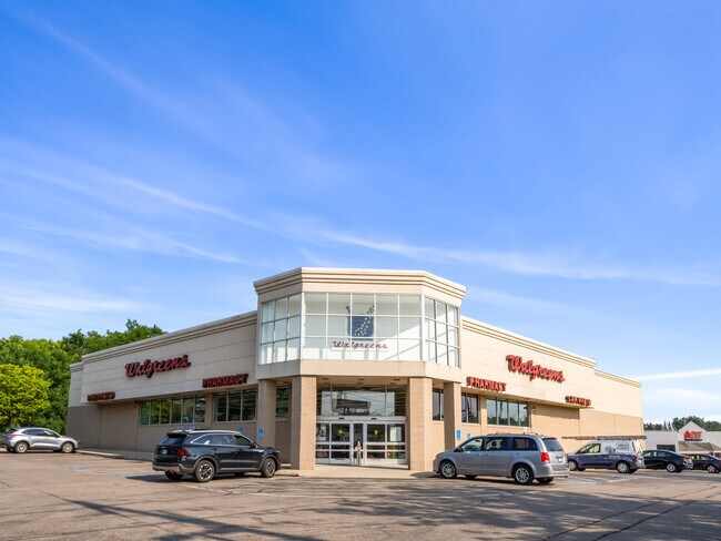 More details for 7804 Cincinnati Dayton Rd, West Chester, OH - Retail for Sale