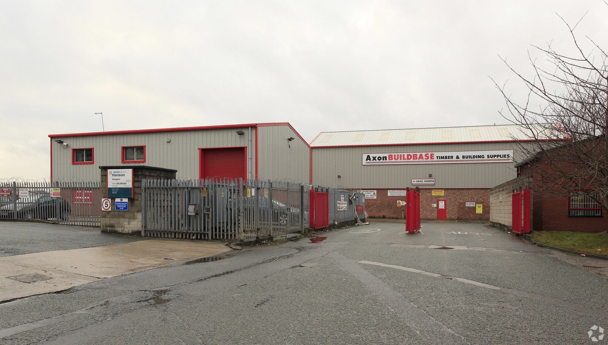 Bird Hall Ln, Stockport à vendre Photo principale- Image 1 de 2